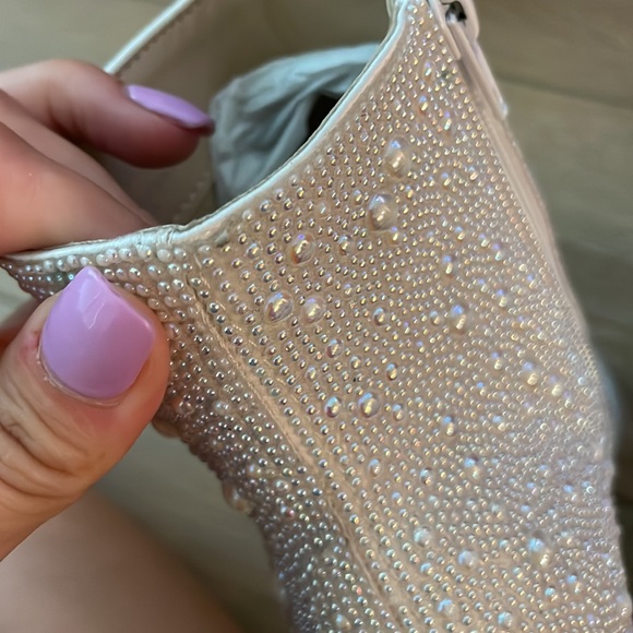 Betsey Johnson Cady Ivory Booties - Picture 10 of 16